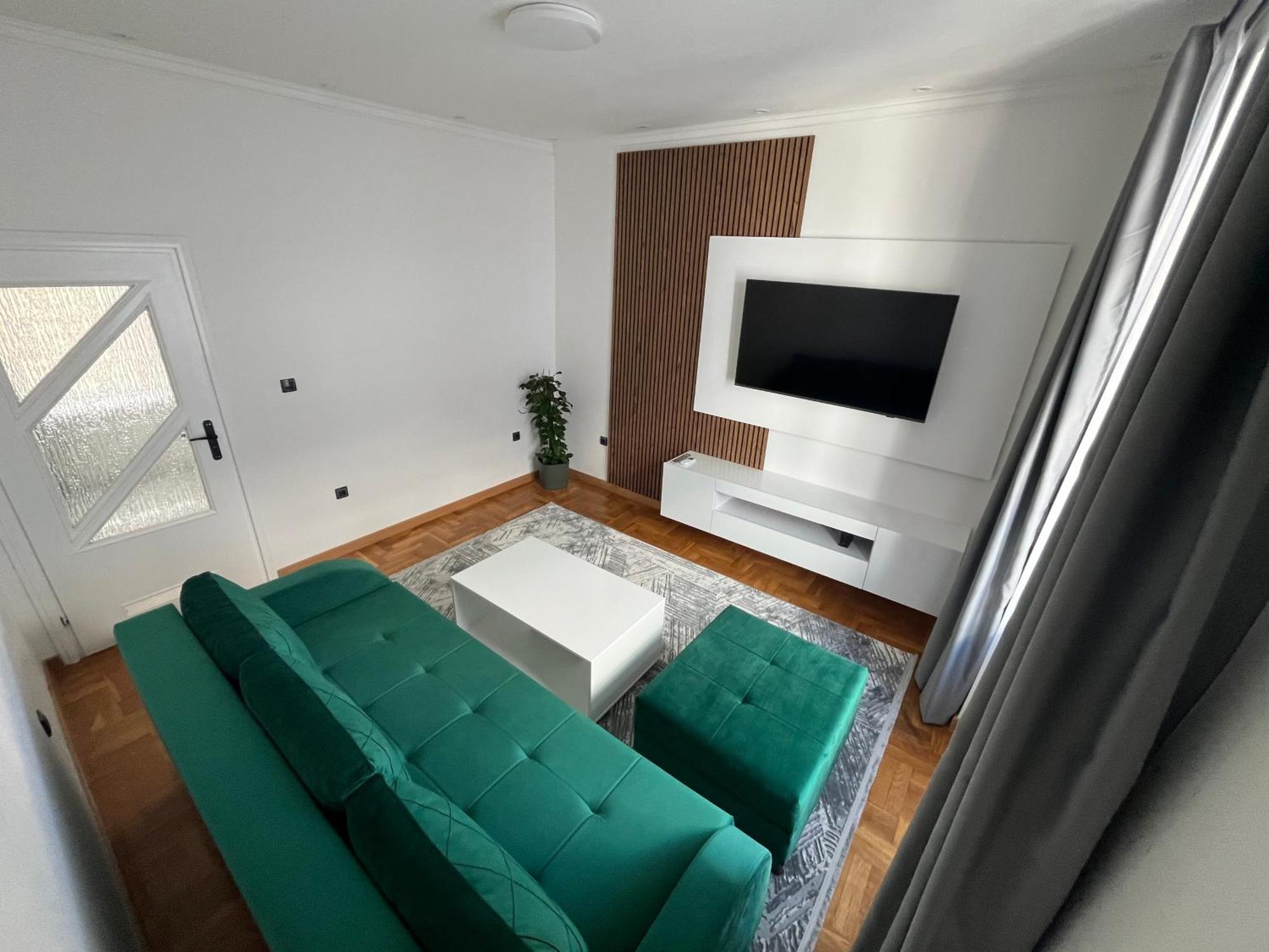 Sarajevo Luxury Apartment - 50 M From Old Sarajevo Clock Tower Екстериор снимка